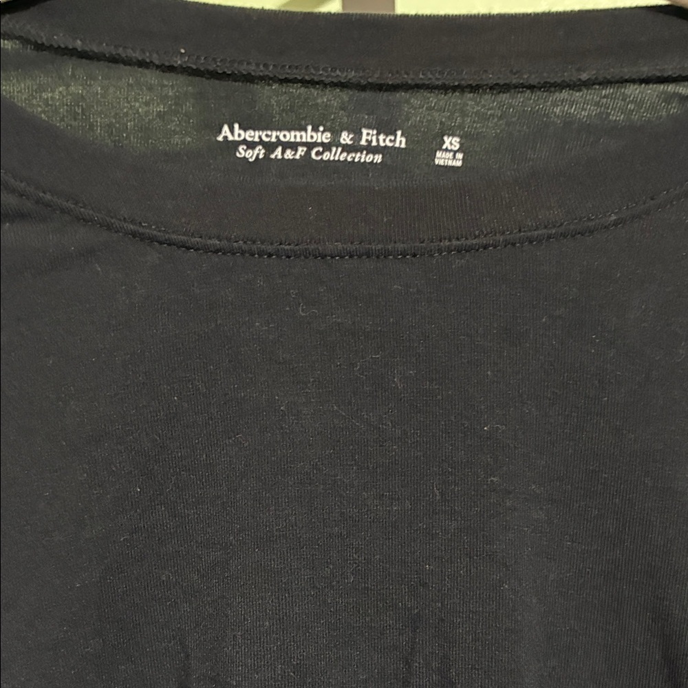 Abercrombie & Fitch Black Ruched Long Sleeve Blouse - Picture 2 of 3
